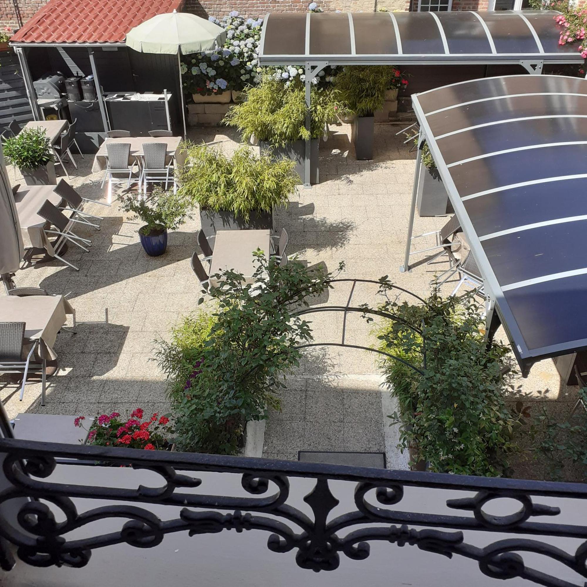 Hotel De Guise Sarl Luaran gambar
